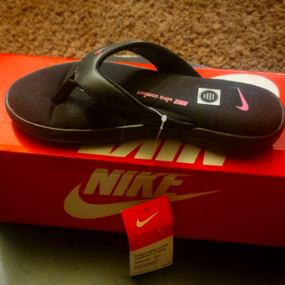 Nike Ultra Comfort Sandals